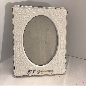 Hallmark 50th Anniversary Oval Gold Foil Ceramic Picture Frame!